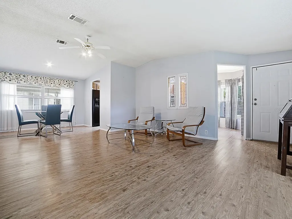 25035 Bellevue Leesburg FL 34748
