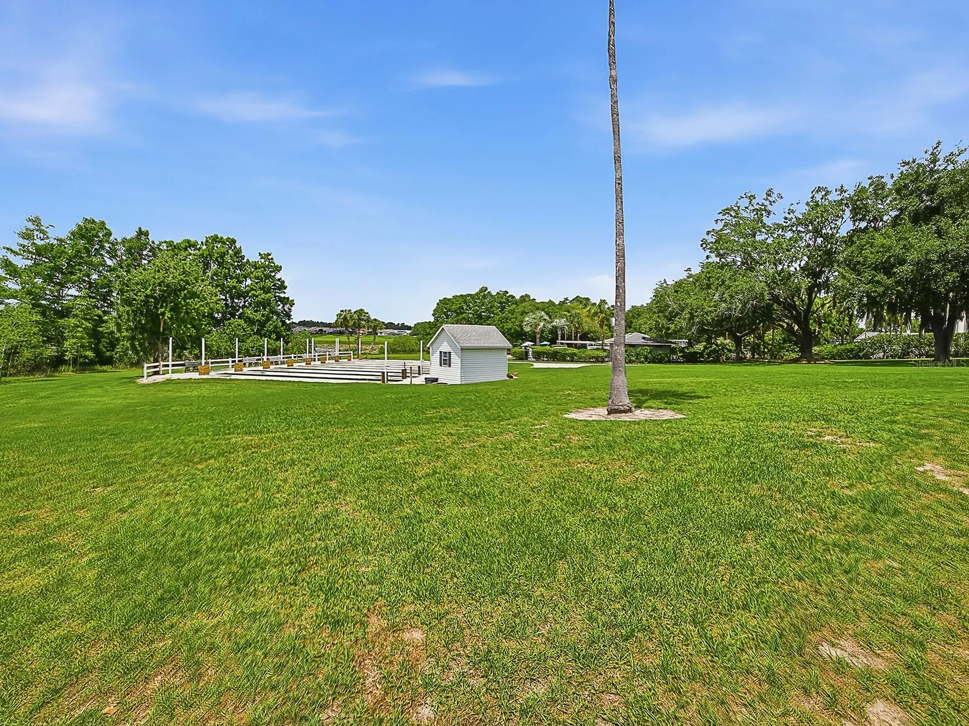 25035 Bellevue Leesburg FL 34748