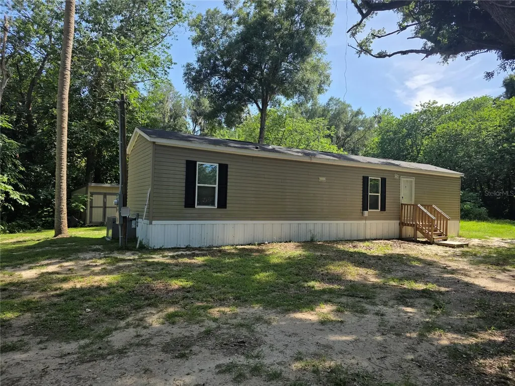 5160 NW 190th Place Reddick FL 32686