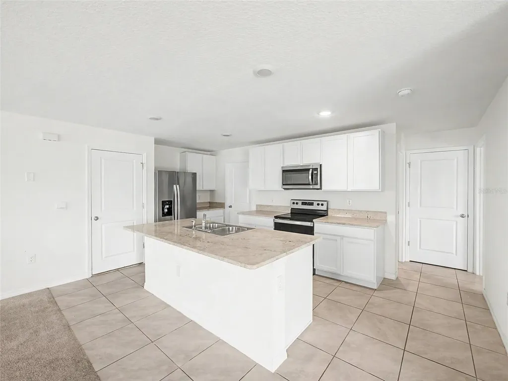 6484 SE 4th Lane Ocala FL 34472