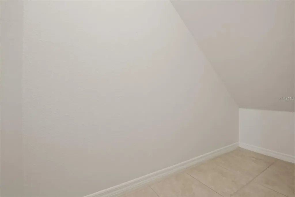 5654 Aaron Court Sarasota FL 34232