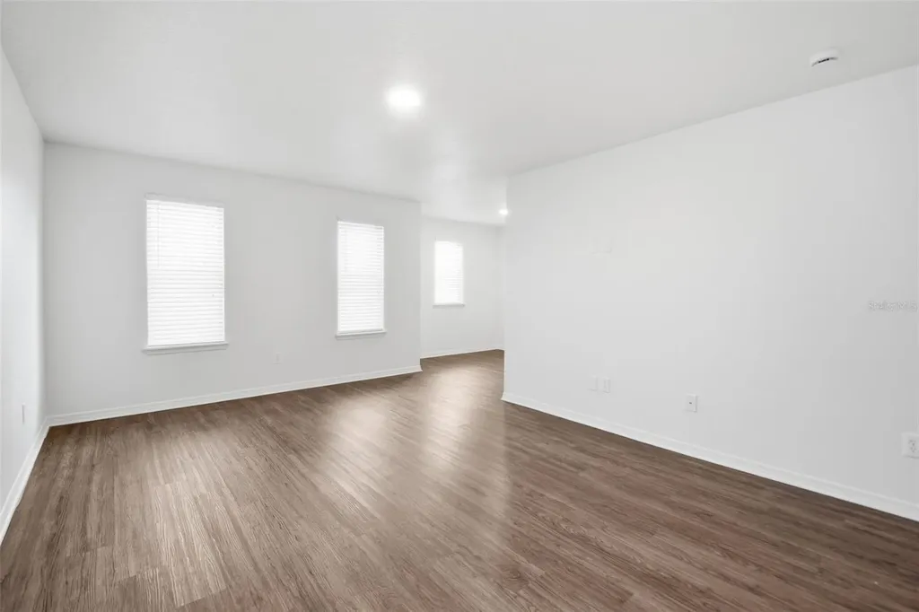 5654 Aaron Court Sarasota FL 34232