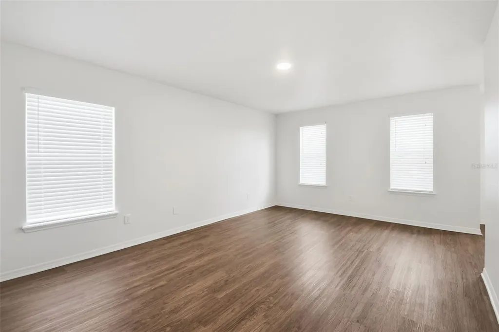 5654 Aaron Court Sarasota FL 34232