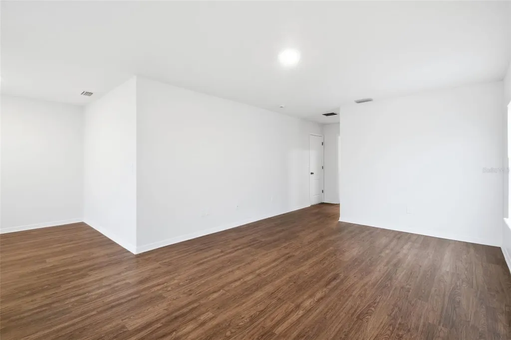 5654 Aaron Court Sarasota FL 34232