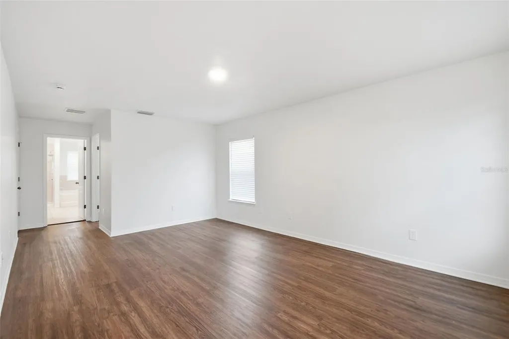5654 Aaron Court Sarasota FL 34232
