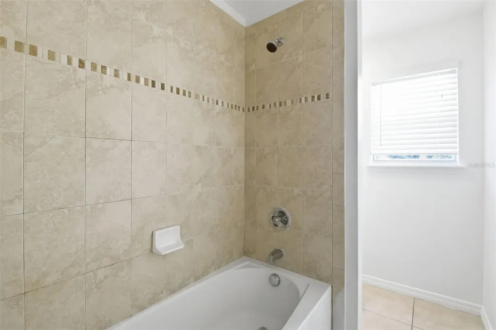5654 Aaron Court Sarasota FL 34232