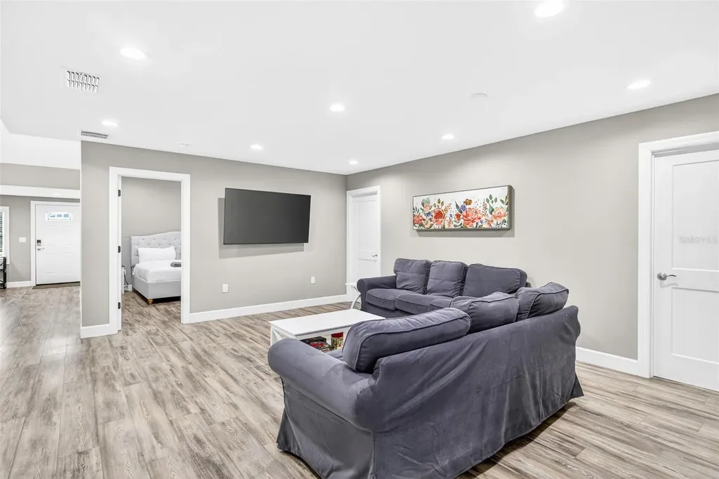 420 E Cypress Street Winter Garden FL 34787