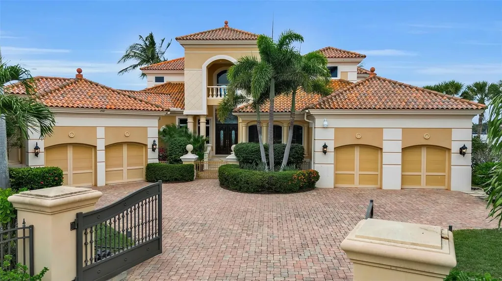 1541 Caribbean Drive Sarasota FL 34231