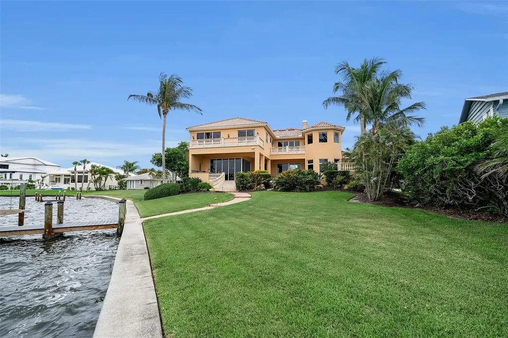 1541 Caribbean Drive Sarasota FL 34231