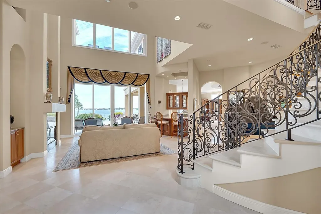 1541 Caribbean Drive Sarasota FL 34231