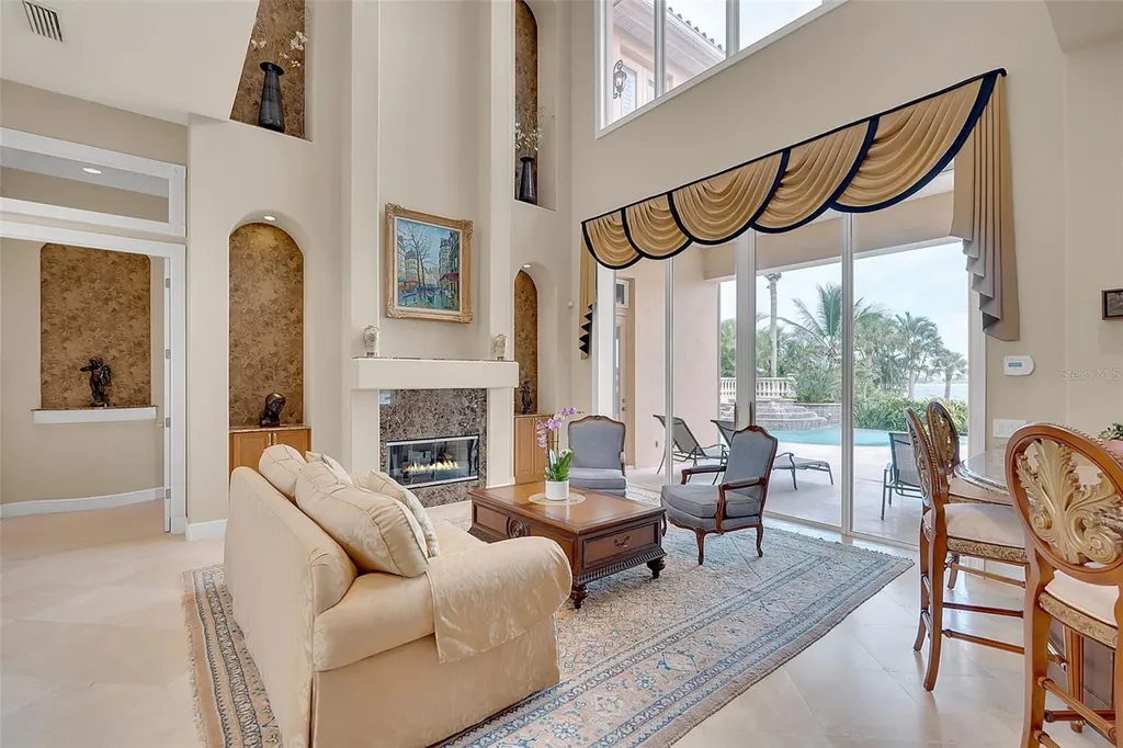 1541 Caribbean Drive Sarasota FL 34231