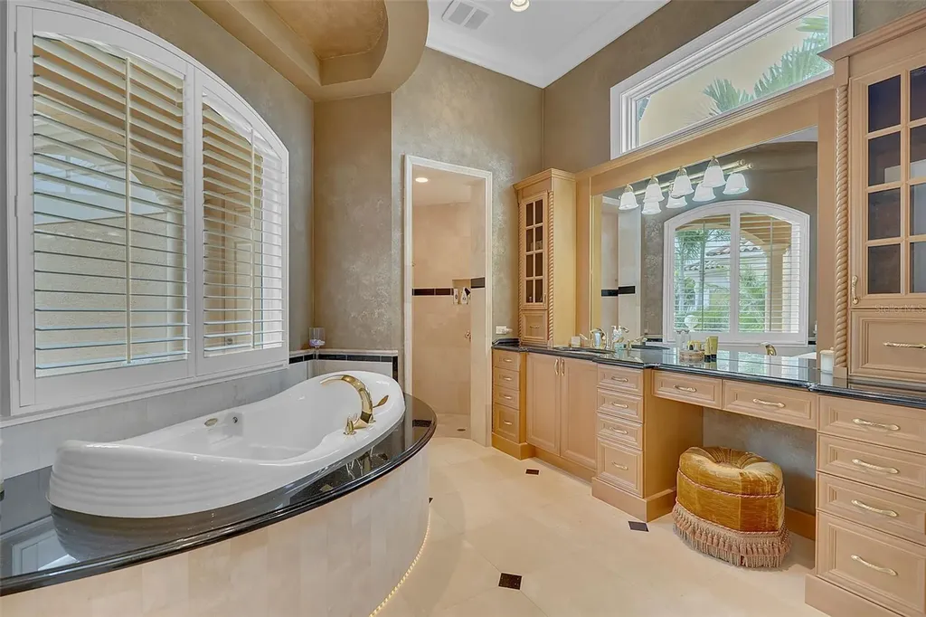 1541 Caribbean Drive Sarasota FL 34231