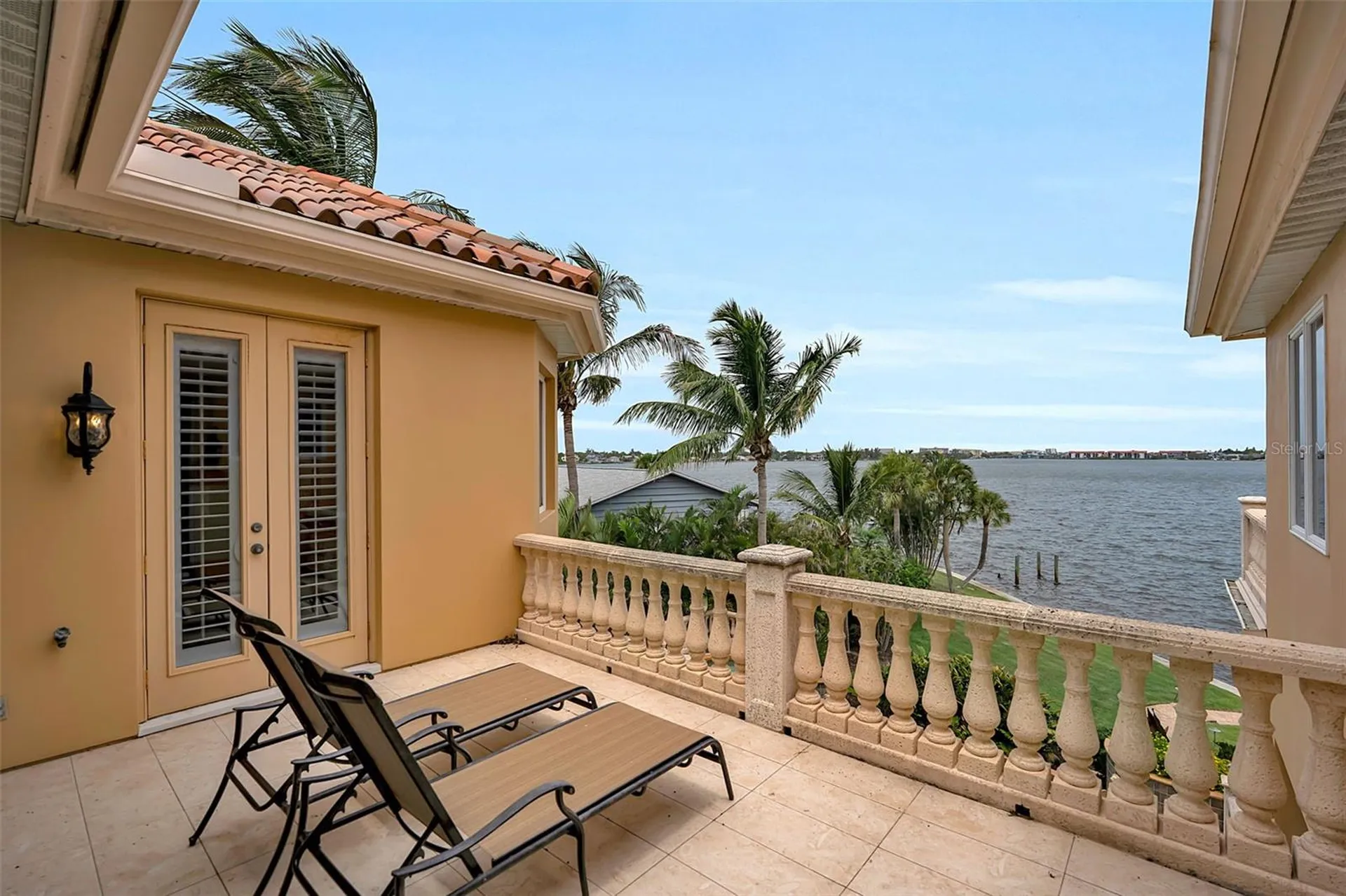 1541 Caribbean Drive Sarasota FL 34231