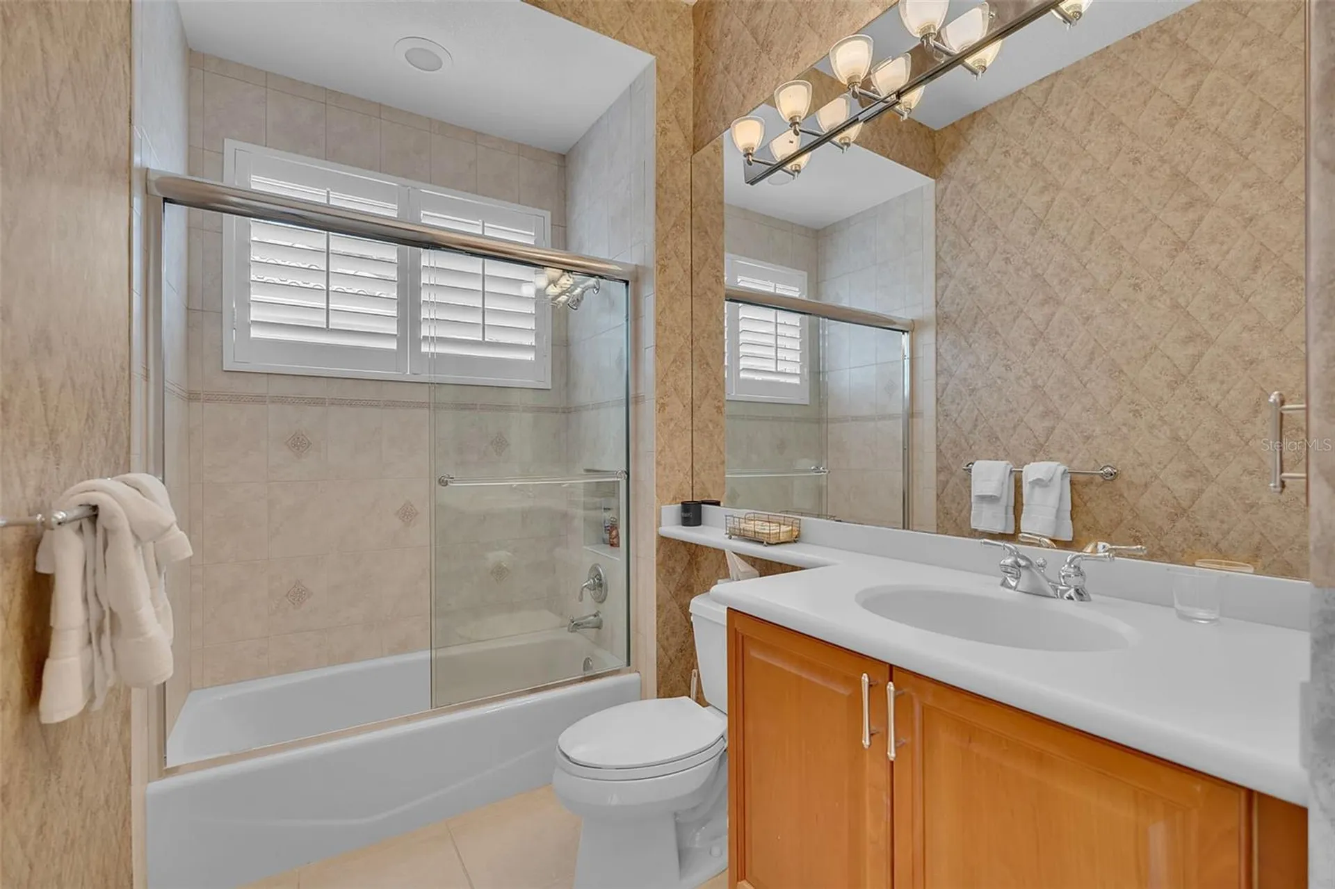 1541 Caribbean Drive Sarasota FL 34231