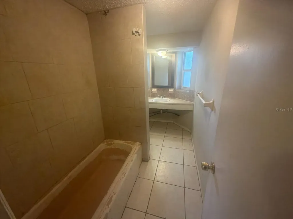 1302 S 58th Street Tampa FL 33619