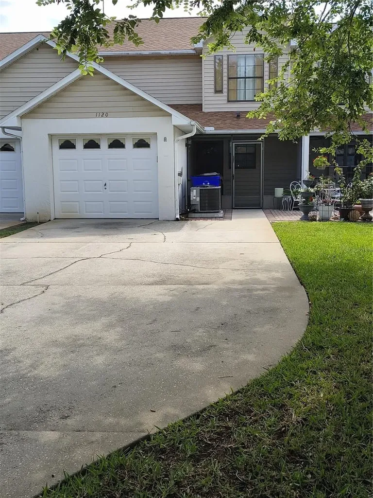 1120 N Illinois Avenue St Cloud FL 34769