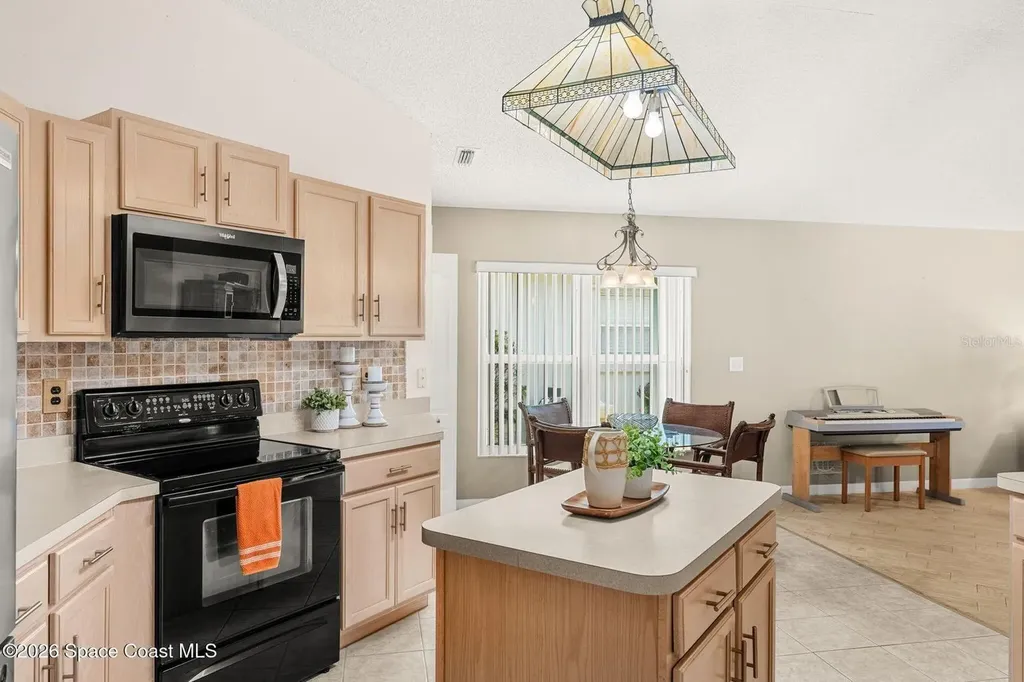 992 Shaw Circle Melbourne FL 32940