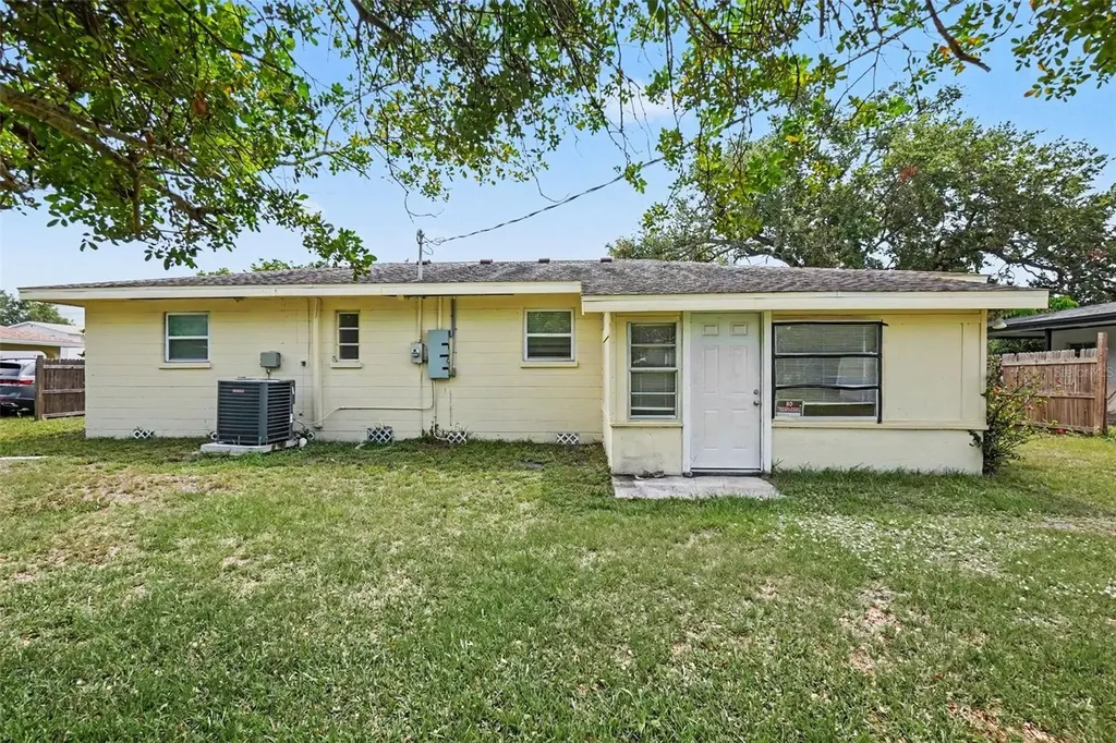 4529 19th Street Circle W Bradenton FL 34207