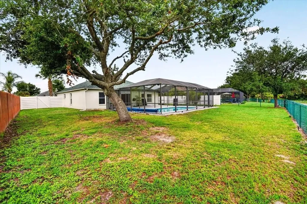 7122 87th Lane E Palmetto FL 34221