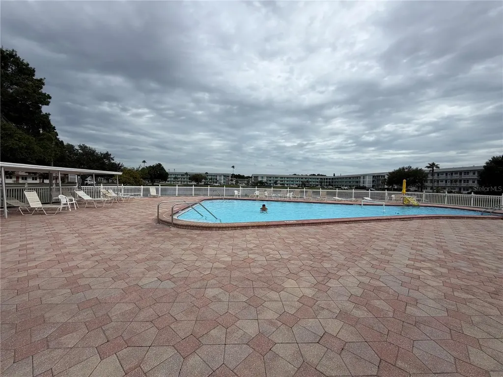 1900 58th Avenue N St Petersburg FL 33714