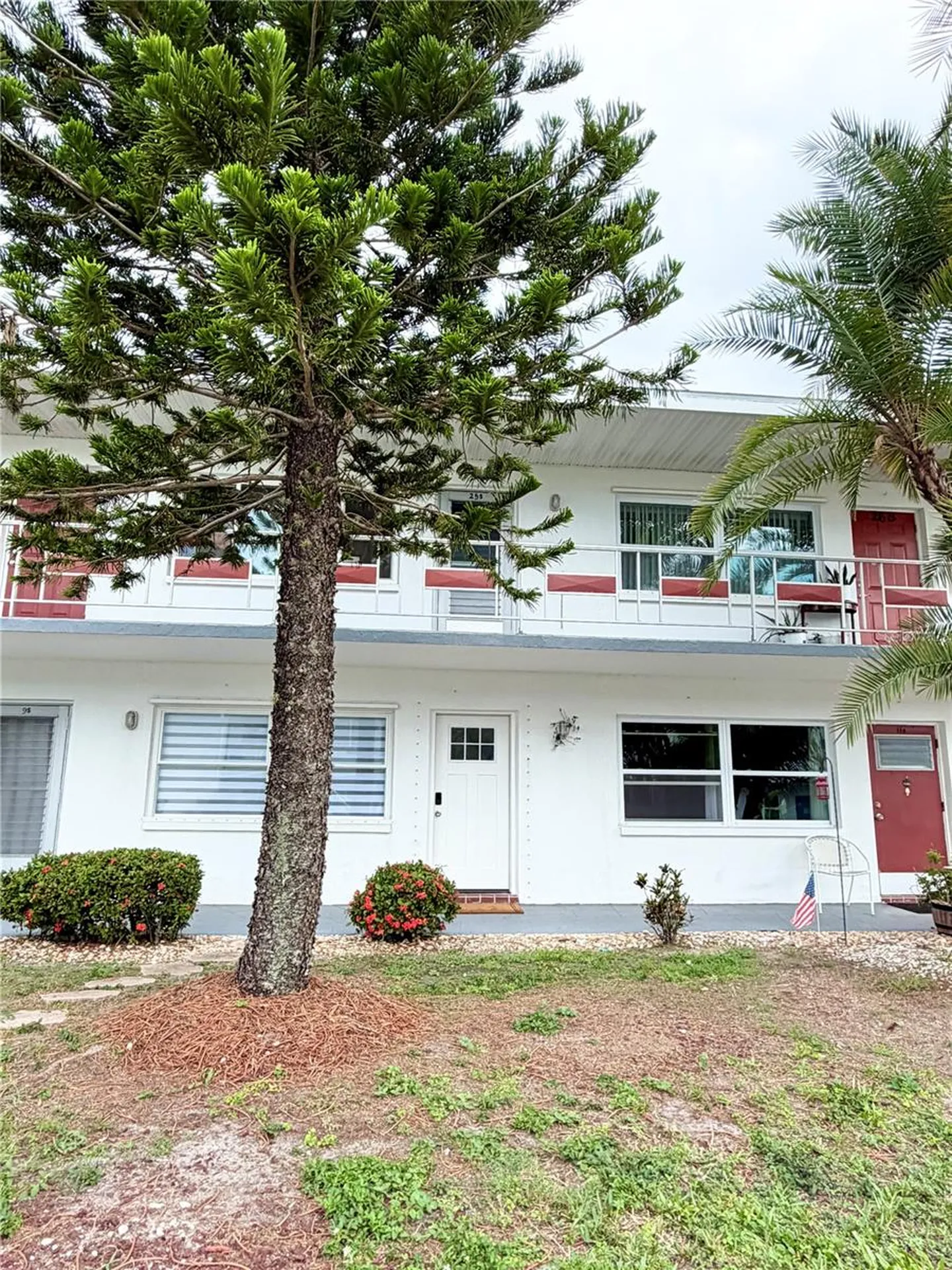 1900 58th Avenue N St Petersburg FL 33714