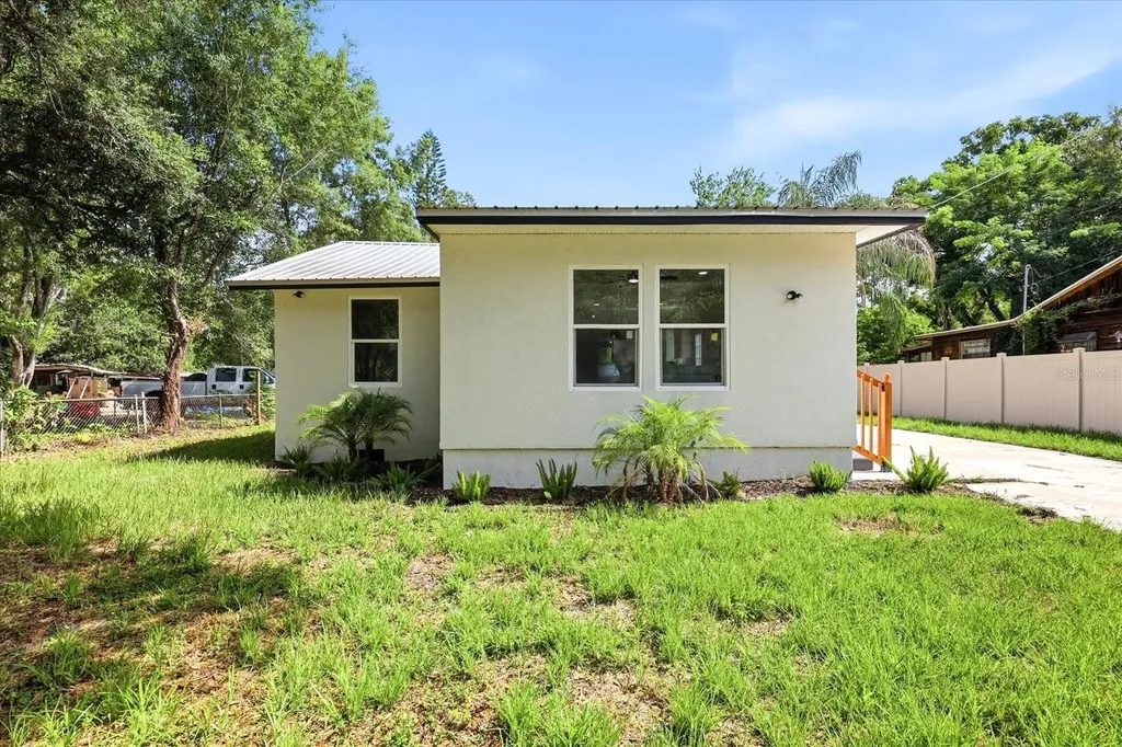 7206 Rhode Island Drive Tampa FL 33619