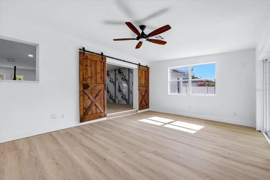 3304 King Richard Court Seffner FL 33584