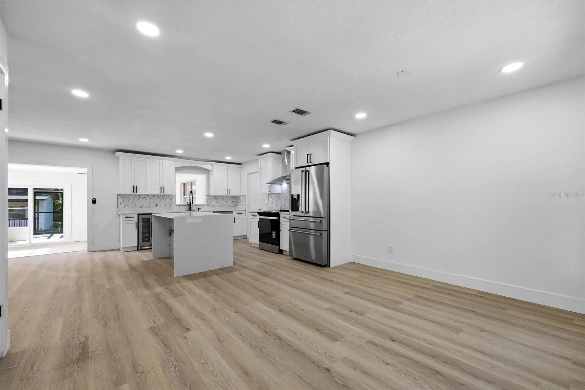 3304 King Richard Court Seffner FL 33584