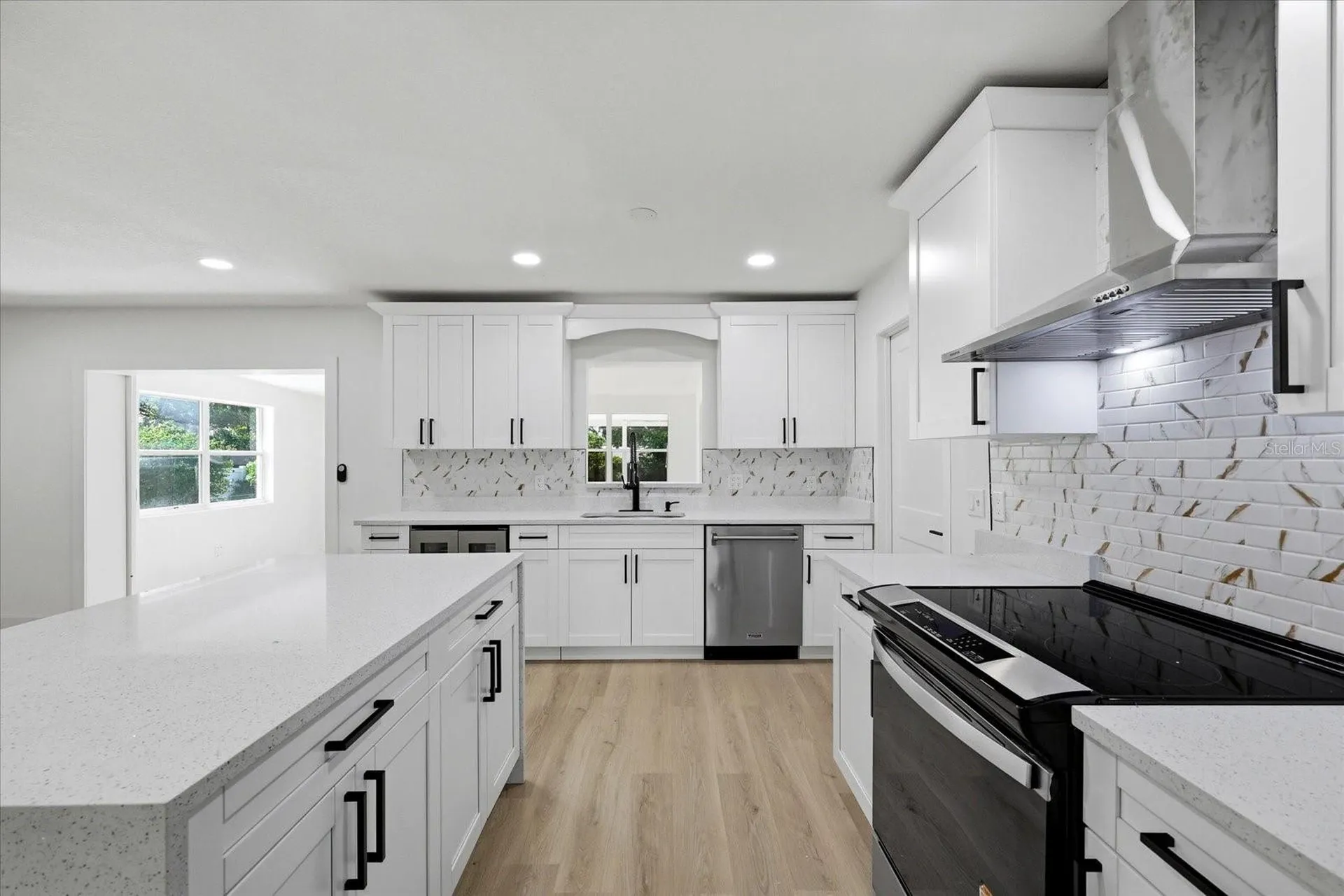 3304 King Richard Court Seffner FL 33584