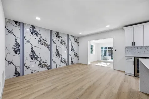3304 King Richard Court Seffner FL 33584