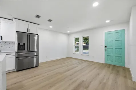 3304 King Richard Court Seffner FL 33584