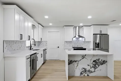 3304 King Richard Court Seffner FL 33584