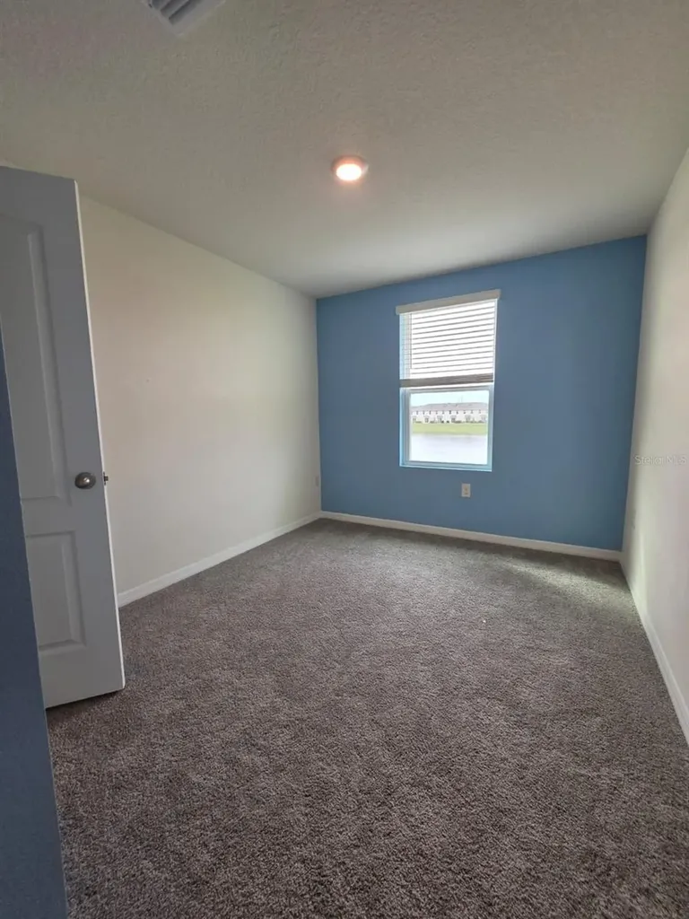 6606 Leo Lane Harmony FL 34773