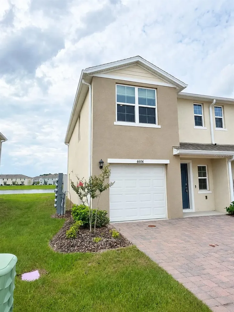 6606 Leo Lane Harmony FL 34773