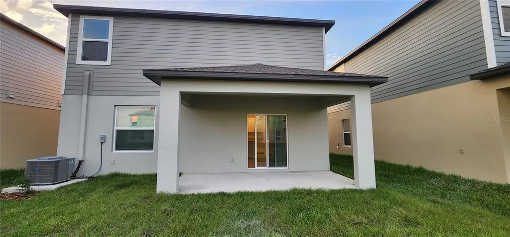 35077 Ackley Trace Zephyrhills FL 33541