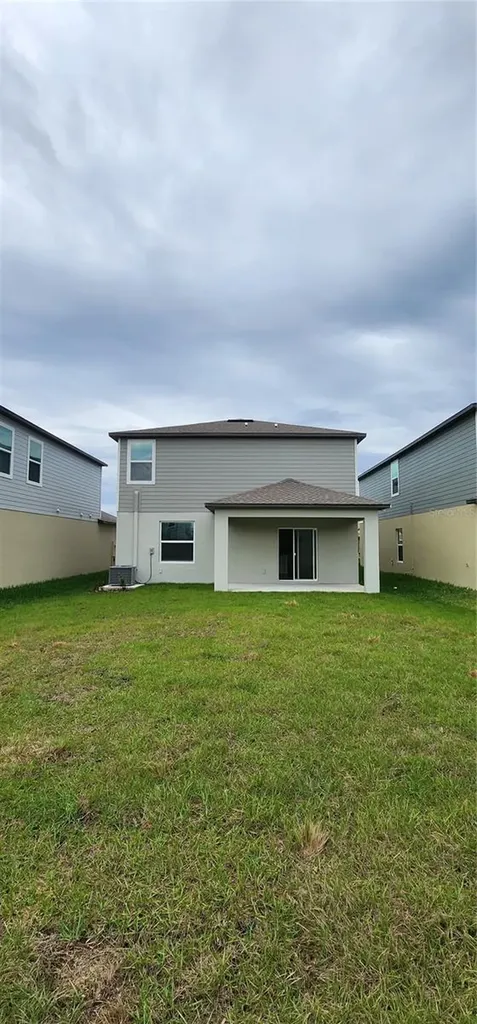 35077 Ackley Trace Zephyrhills FL 33541