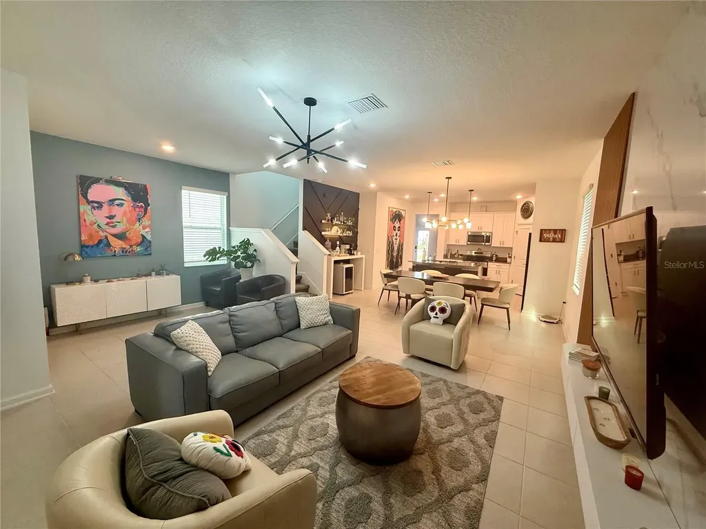 1964 Tohoqua Boulevard Kissimmee FL 34744