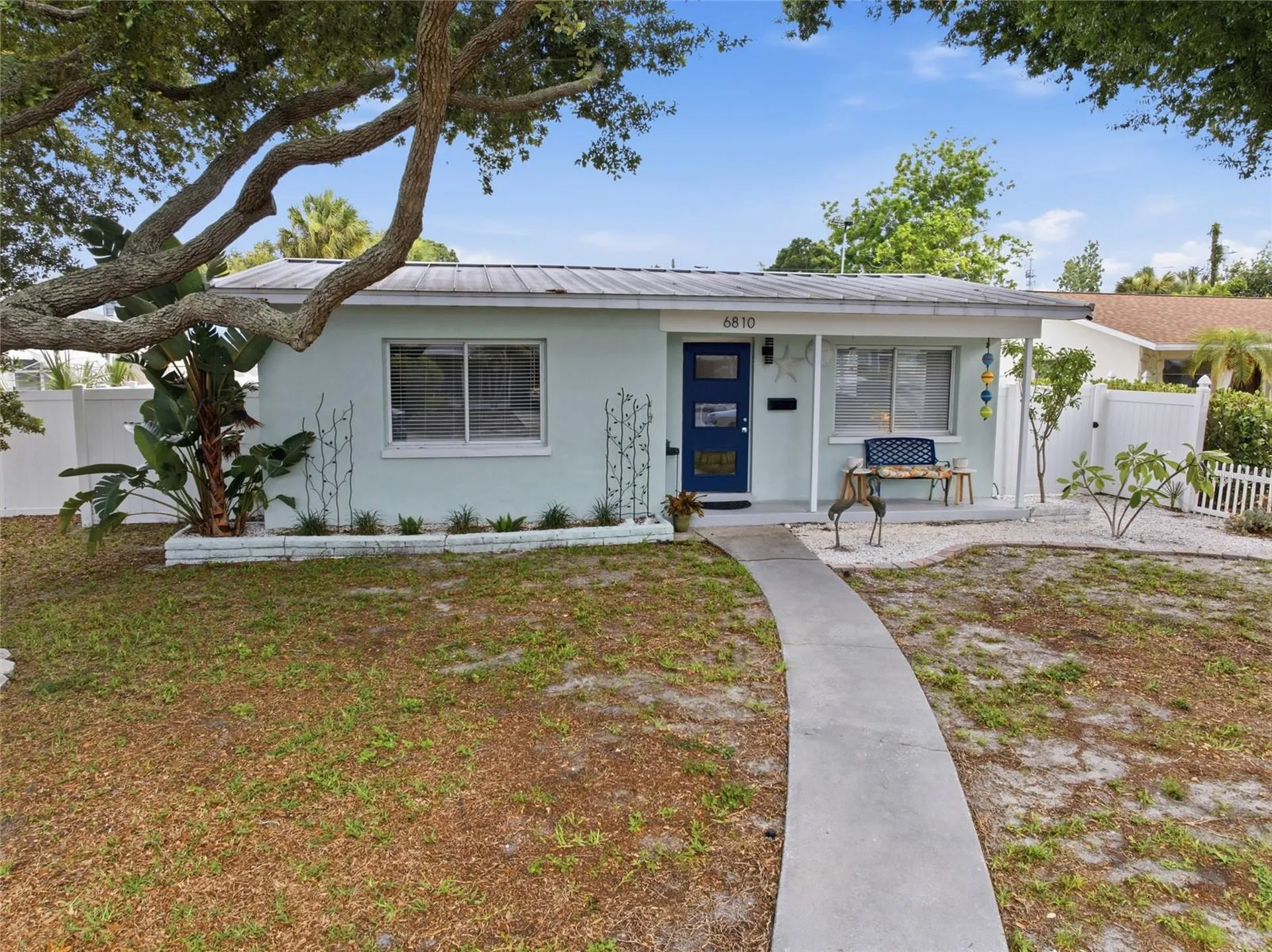 6810 4th Avenue N St Petersburg FL 33710