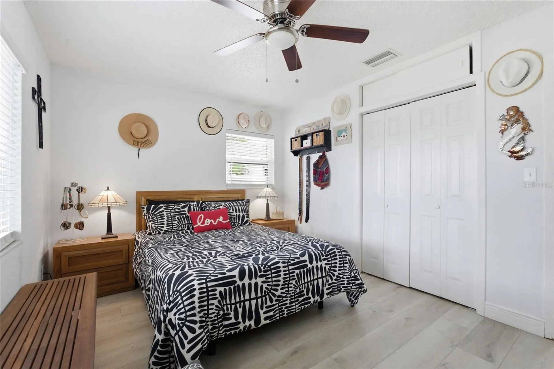 6810 4th Avenue N St Petersburg FL 33710