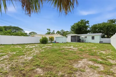 6810 4th Avenue N St Petersburg FL 33710