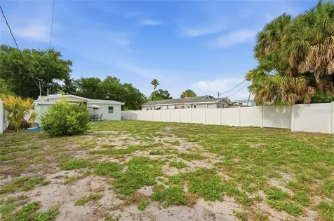 6810 4th Avenue N St Petersburg FL 33710