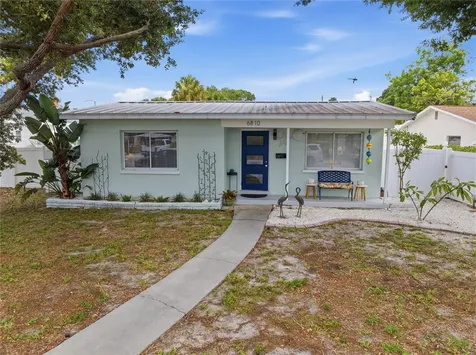 6810 4th Avenue N St Petersburg FL 33710