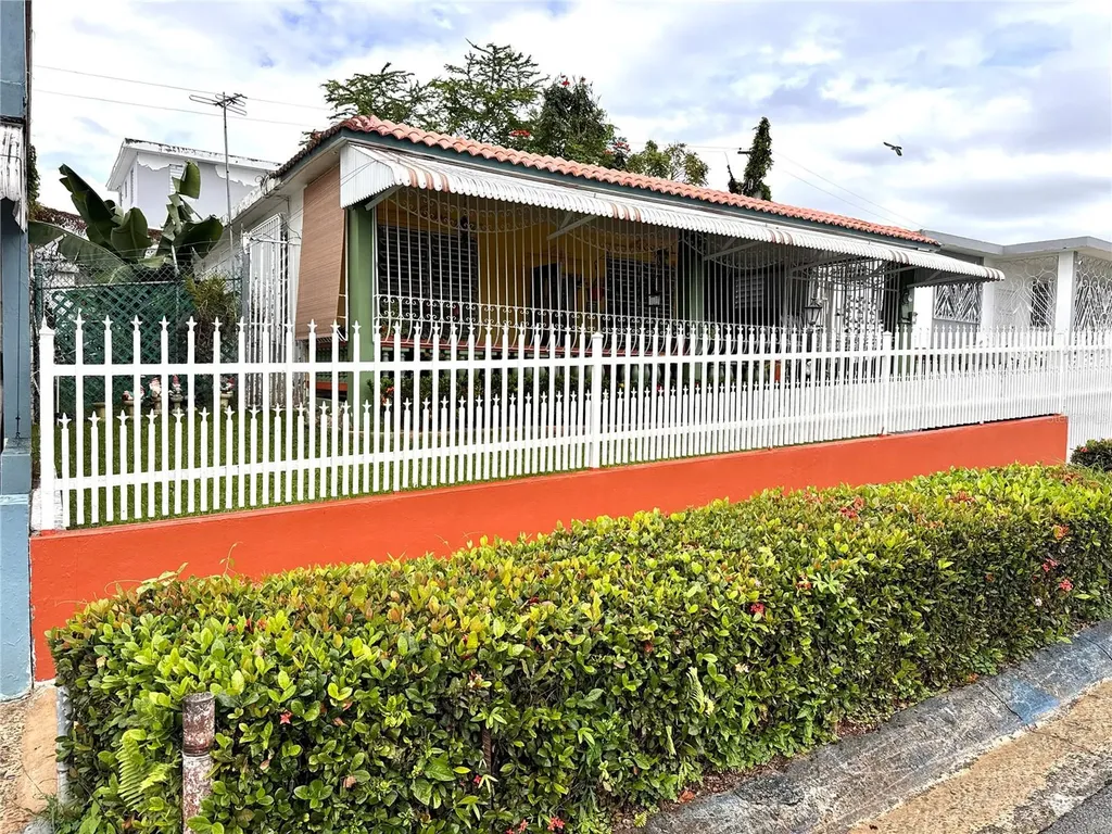 Bayamon PR 00956