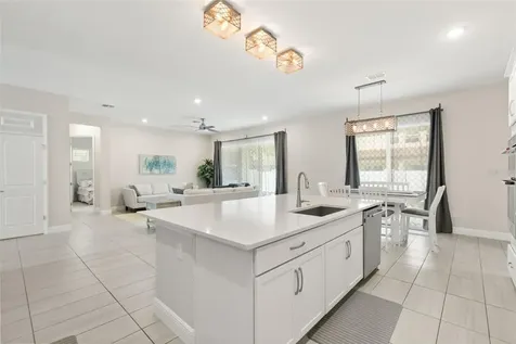 8373 Ludington Circle Orlando FL 32836