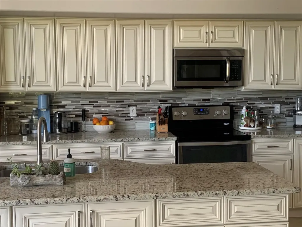 901 Westwinds Boulevard Tarpon Springs FL 34689