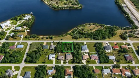 3447 Lake View Port Charlotte FL 33948