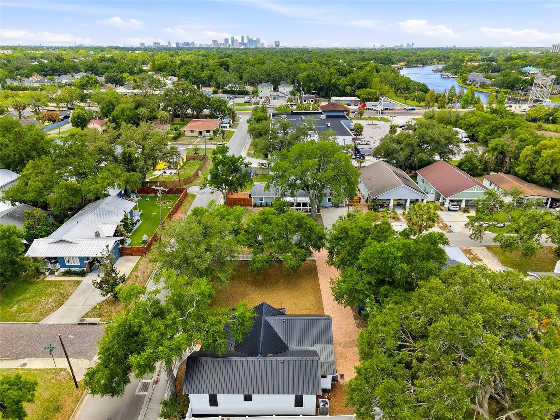 5602 N Ola Avenue Tampa FL 33604