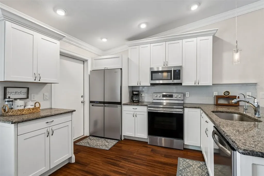 222 Lotus Drive Safety Harbor FL 34695