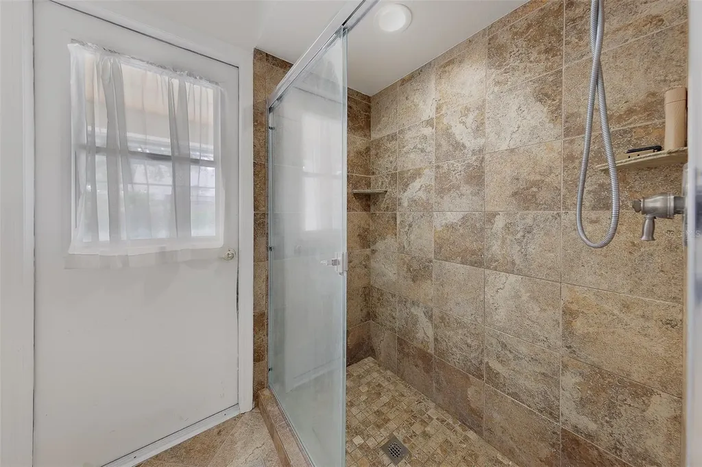 276 Sheffield Circle W Palm Harbor FL 34683