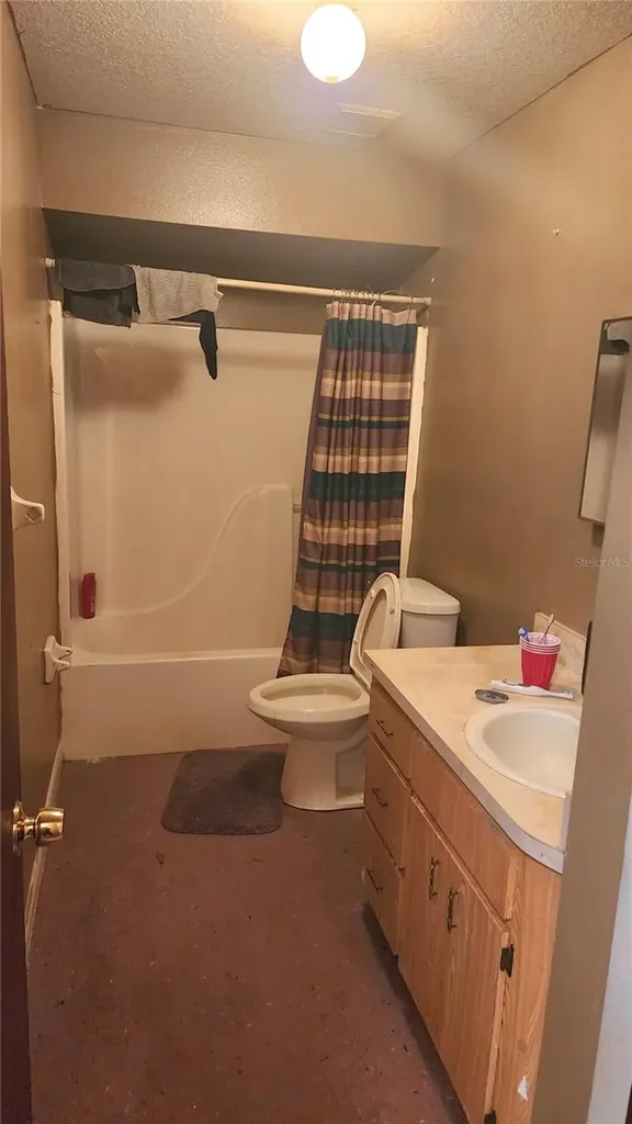 1117 Blossom Circle N Lakeland FL 33805